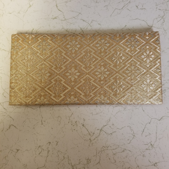 Vintage Gold and Silver Embroidered Wallet - Picture 2 of 5